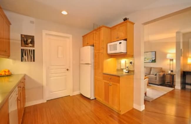 Photo - 508 John Forsyth Rd