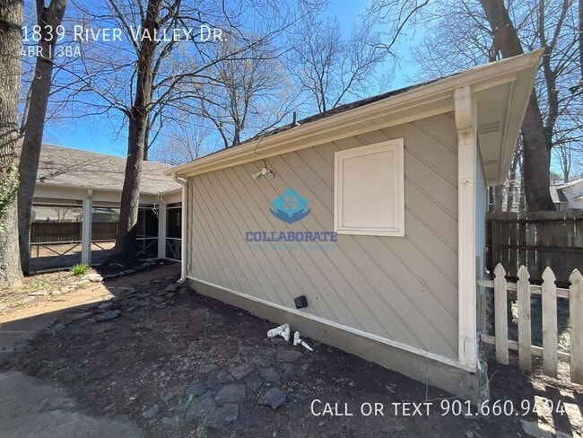 Photo - 1839 River Valley Dr