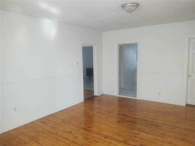 Photo - 198 Ives St Apartment Unit 3
