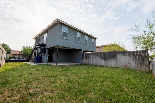 Photo - 214 Allen Dr