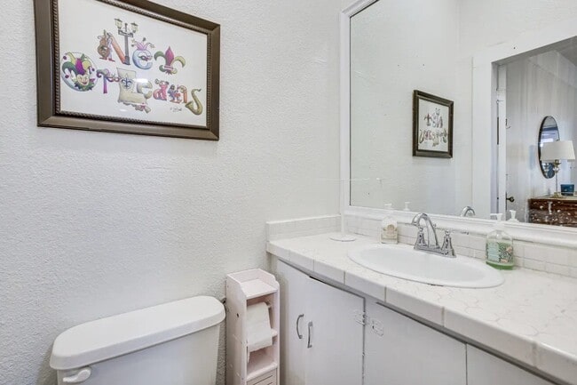 Photo - 7922 Sycamore St