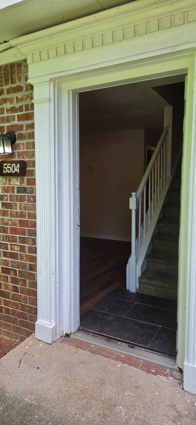 Photo - 5506 Estates Ct