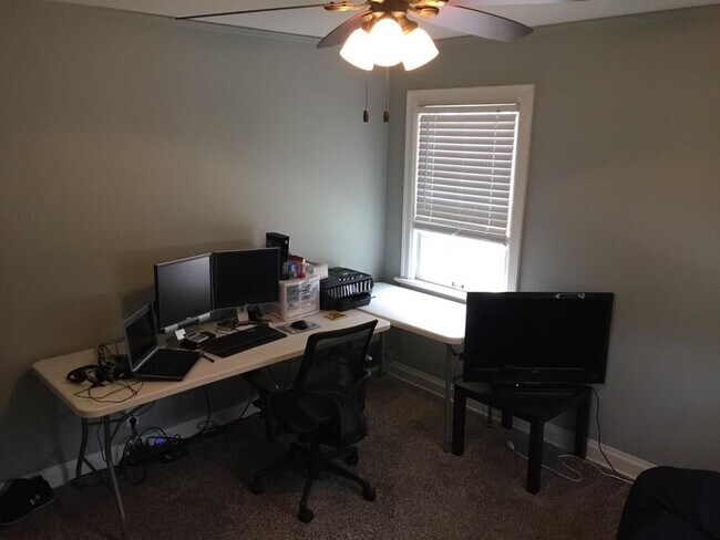 Photo - 6004 W Wells St Unidad 6004 West Wells St