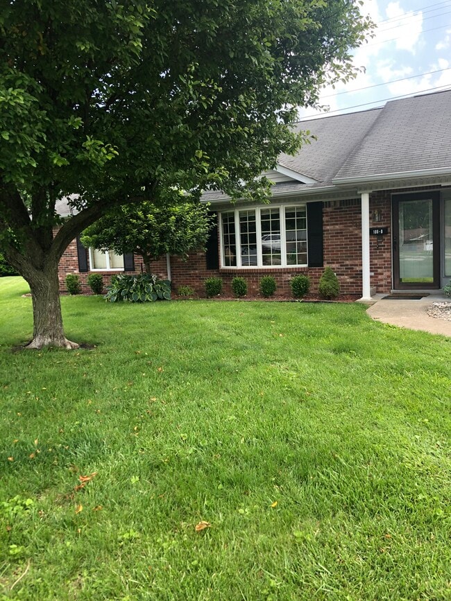 Photo - 108 Mount Vernon Ct Condo Unit 108 B