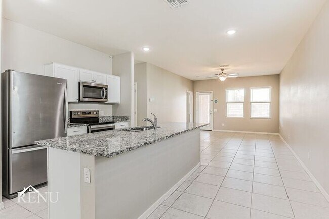 Photo - 35271 W San Capistrano Ave