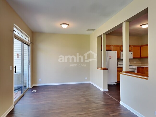 Photo - 953 Mesa Dr