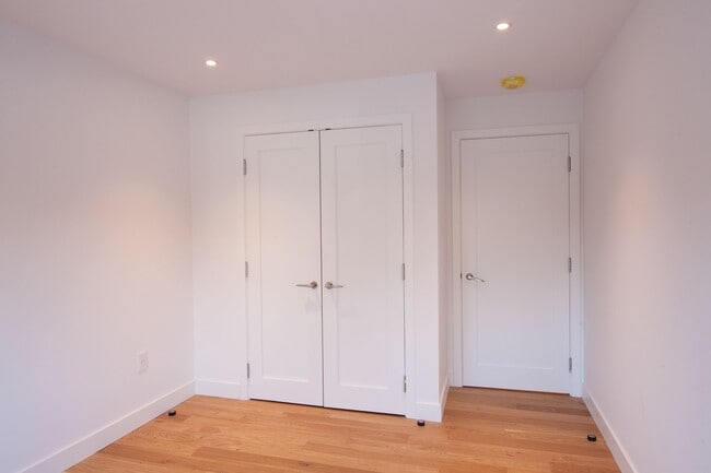 Photo - 4555 Av. Bonavista Unit 312