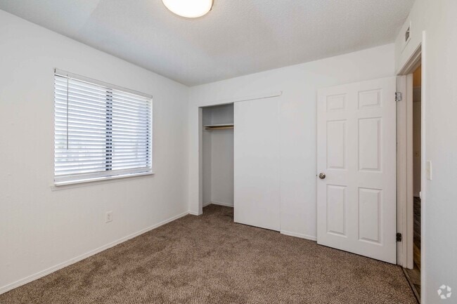 2BR, 1BA - 650SF - First Bedroom - Garden Pines