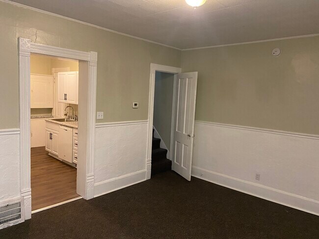 Photo - 2466 3rd St Unit Front