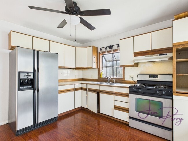 Photo - Two Bedroom One Bath House for Rent in Everson with Detached Garage