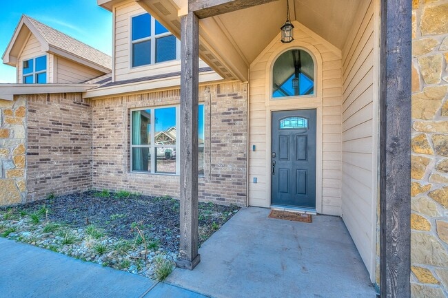 Photo - COMING APRIL 2026 - Beautiful Home in Buffalo Heights!