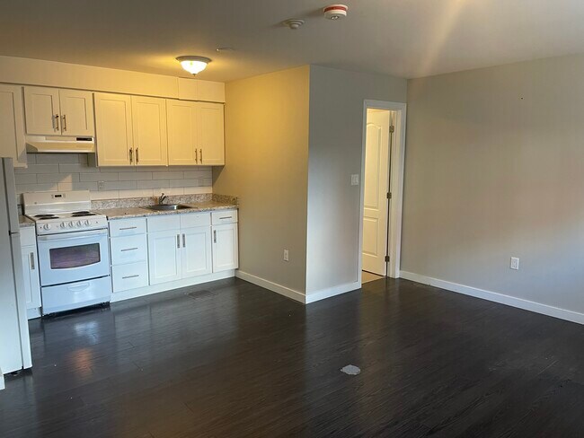 Photo - STUDIO APARTMENT FOR RENT IN OSHAWA Unit 104