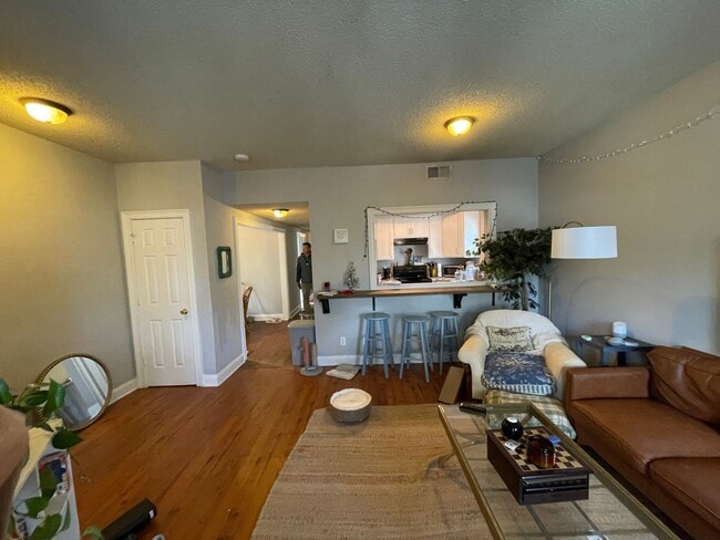 Photo - 183 Smith St Unit A