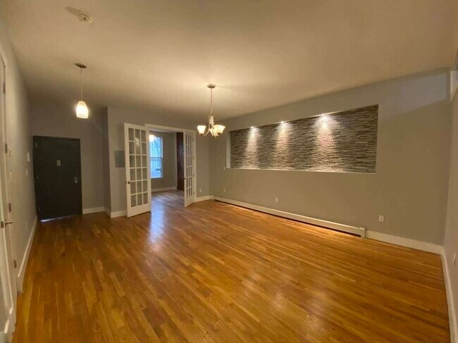 Photo - 43 Weirfield St Unidad 2