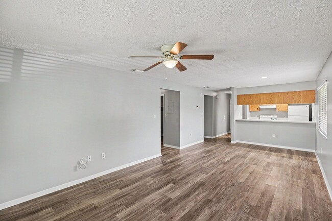 Photo - 2280-2286 Fox Hollow Dr. Unit 2286