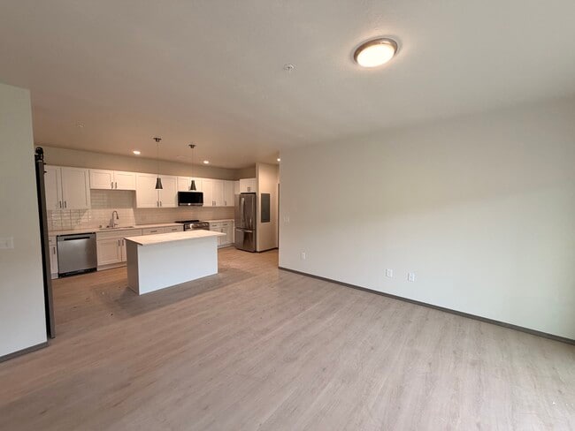 Photo - The Vistas Apartments at Beacon Hill