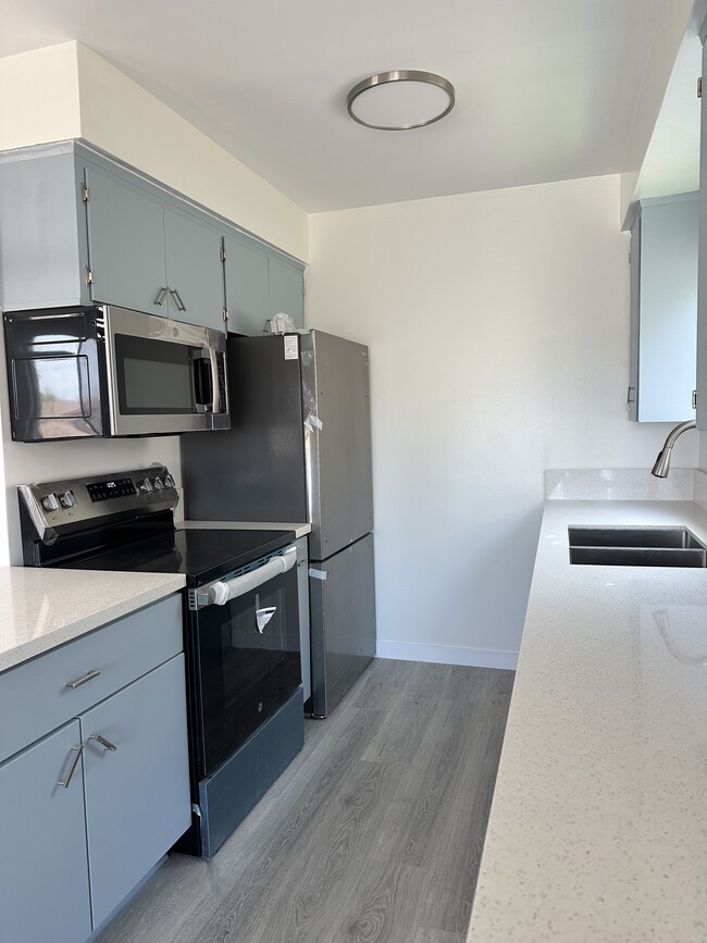 More beautiful kitchen - 21104 Donora Ave Unit C