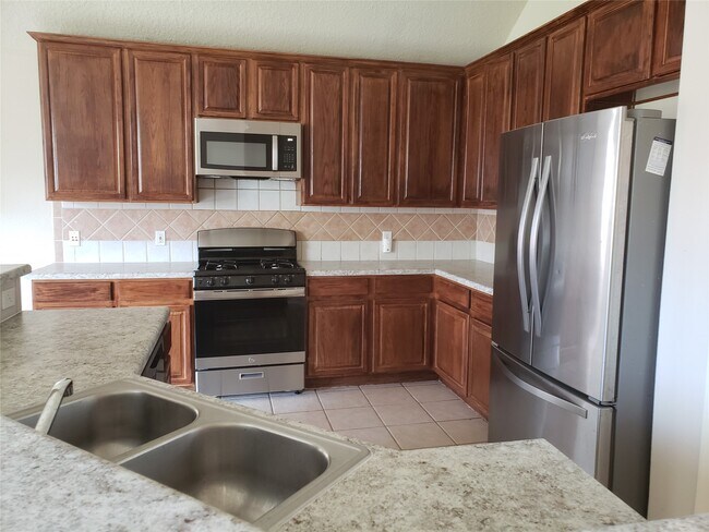 5810 Willow Park Dr