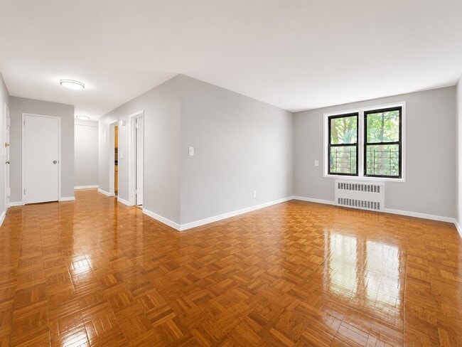 Photo - 525-527 Riverdale Avenue Unit 2E