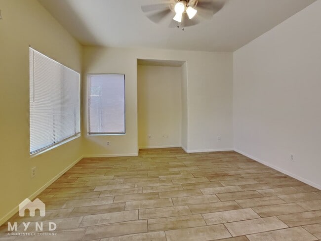 Photo - 10524 W Almeria Rd