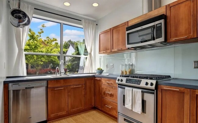 Photo - Bright & Spacious Townhome for Rent in a Charming, Tree-Lined Neighborhood