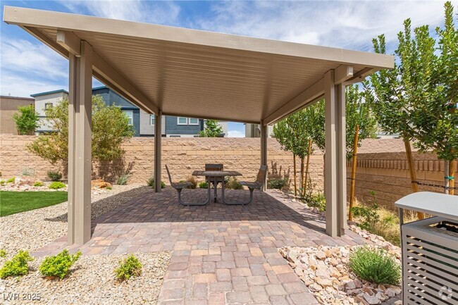 Building Photo - 10212 Starlit Cyn Ct Rental