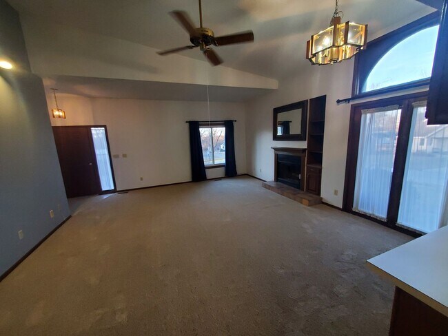 Photo - 1137-1143 66th Street Unidad 1139 66th Street