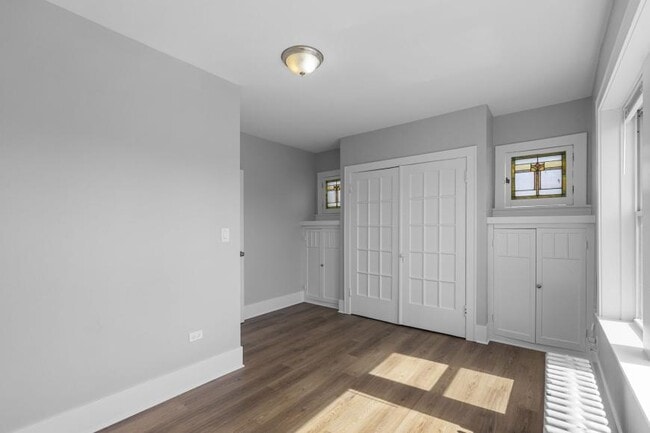 Photo - 2 bedroom in Chicago IL 60618 Unit 1E