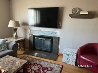 Building Photo - 273 Derby Ave Unit 612