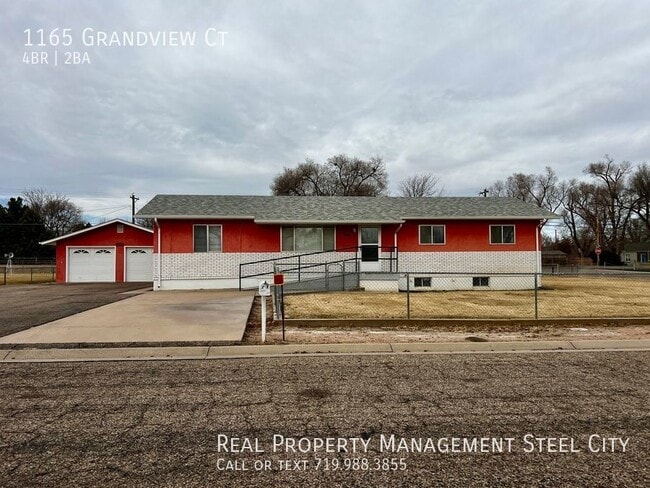 Building Photo - 1165 Grandview Ct