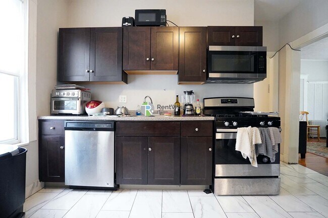 Photo - 25 Linden St Unidad 3