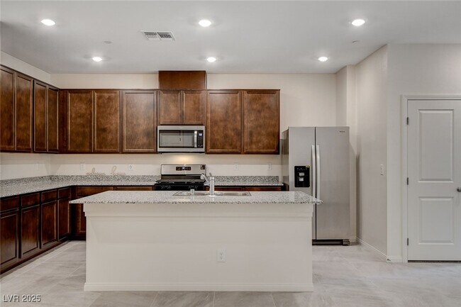 Photo - 2620 Ercolano St