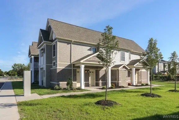 Building Photo - 1713 Deer Lakes Dr Rental