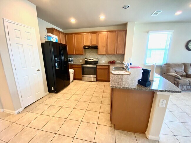 Photo - 13922 Kenswick Key Ln