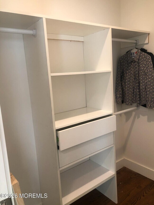 Photo - 1004 Van Ct Ave