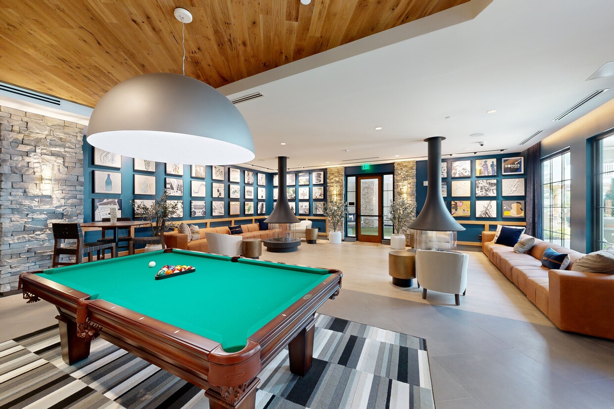 Photo - Manor Barrett Apartments