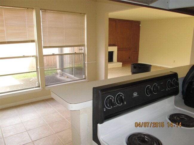 Photo - 10834 Sugar Hill Dr