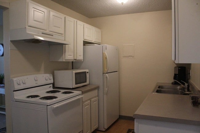 Photo - Arbor Terrace and Richland Country Apartments