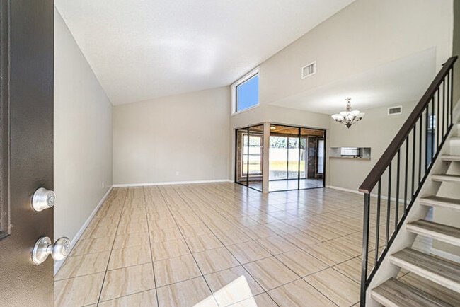 Photo - 10315 Fernbrook Ln