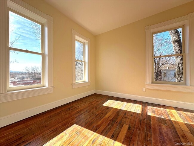 Photo - 31 Dubois St Unit 6