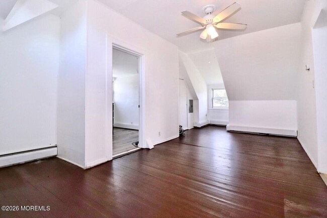 Photo - 80 Shore Blvd Unit 2 - 2nd Floor