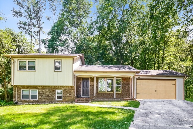 Building Photo - 2520 Rainer Dr NE Rental