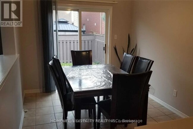 Photo - 222 Edenbrook Hill Dr