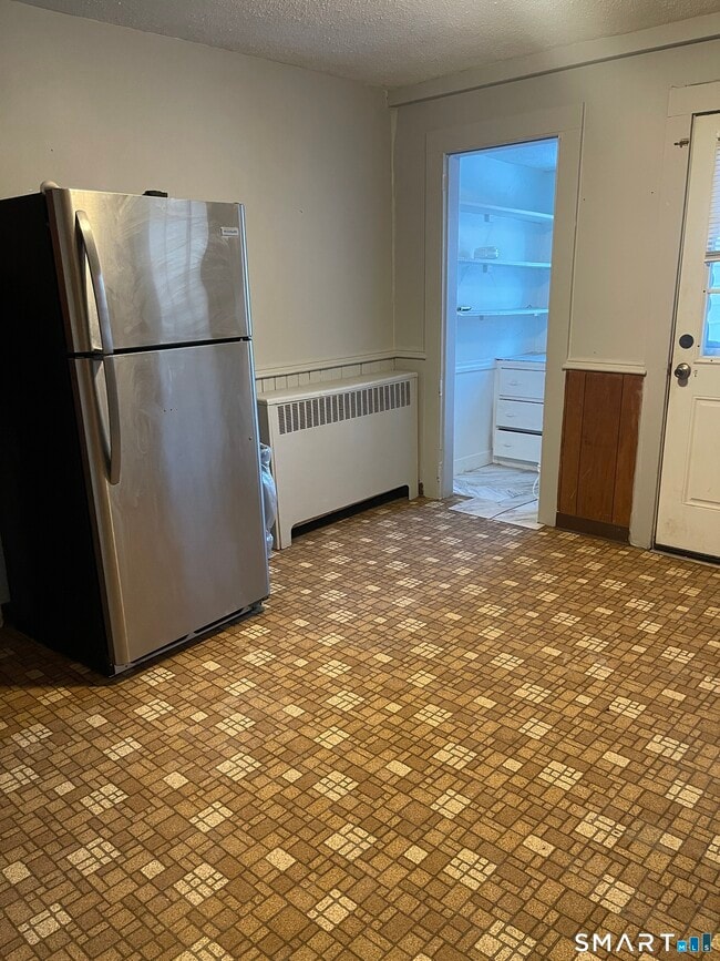 Photo - 41 Strickland St Unit 2