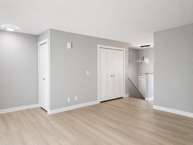 Photo - 1413 Charles St Unit C