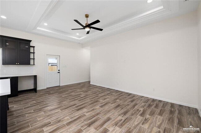 Photo - 11 Frankie Ave