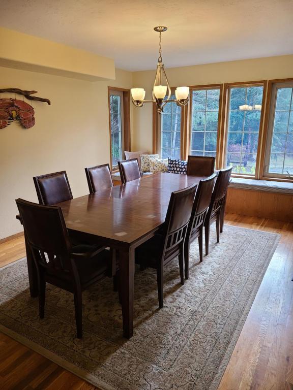 Photo - 389 Yasek Loop