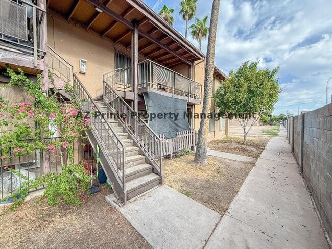 Building Photo - 2415 W Hazelwood St Unit 279 Rental