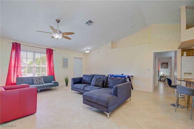 Photo - 1904 NE 19th Ave