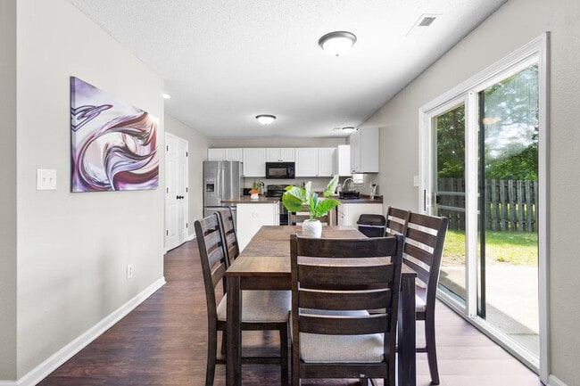 Photo - 9928 Comb Run Ct Unit ID1285098P